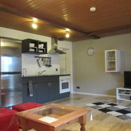 Ferienwohnung Edi Fischer Oberfell ภายนอก รูปภาพ