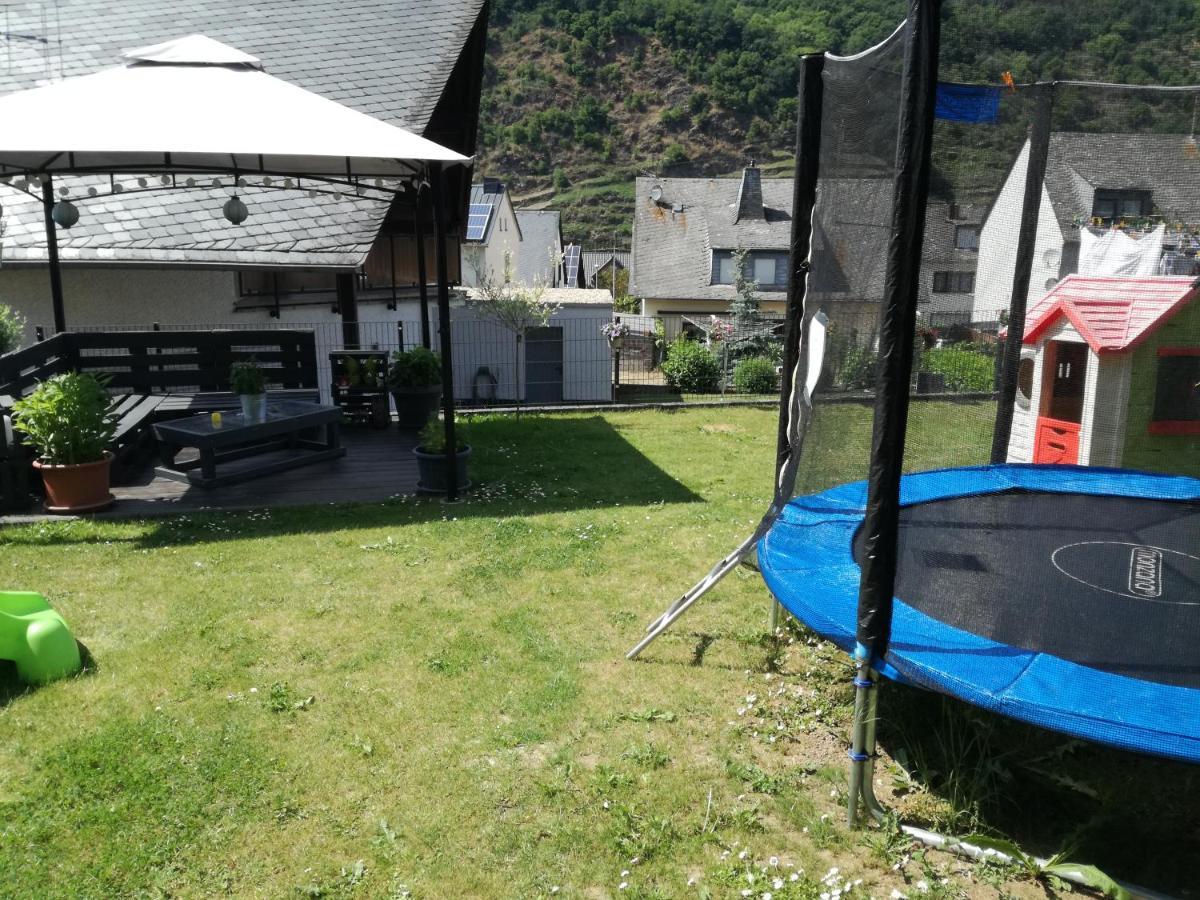 Ferienwohnung Edi Fischer Oberfell ภายนอก รูปภาพ