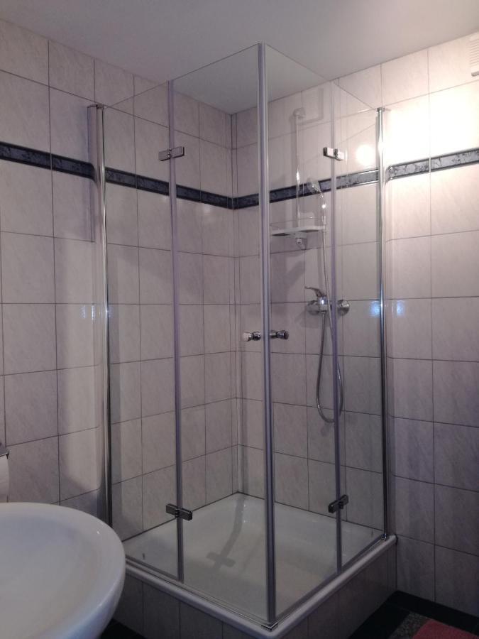 Ferienwohnung Edi Fischer Oberfell ภายนอก รูปภาพ